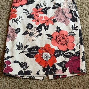 Ann Taylor Floral Print Women's Skirt Size 4